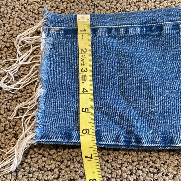 Good American Jeans Size 2/26 in Like New Condition - Picture 9 of 9